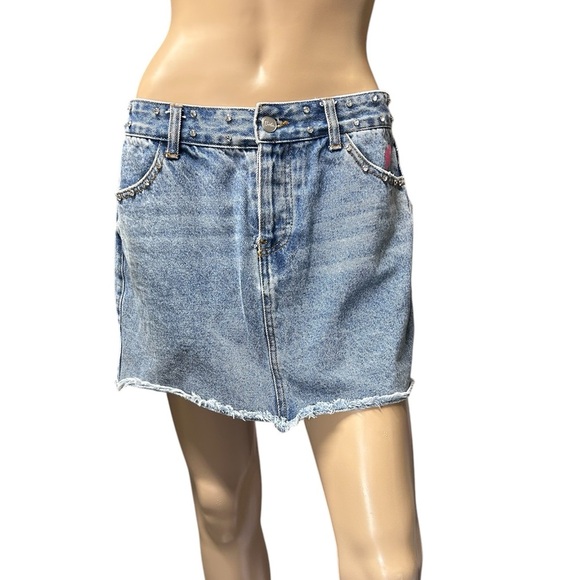 Barbie X Forever21 Rhinestone Distressed Stonewash Denim Mini Skirt Logo Women M - Picture 1 of 11